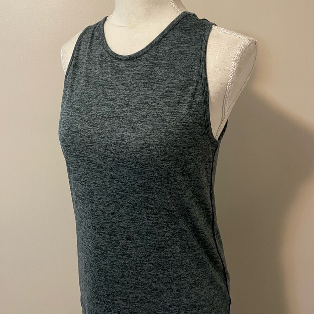 Nike Dri Fit Sleeveless Tank - Picture 2 of 6